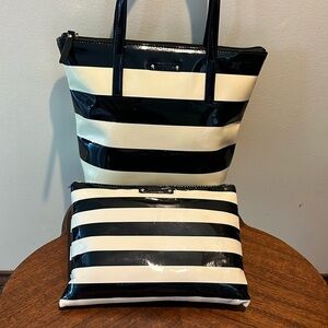 Kate Spade  Vintage Striped duo  shoulder bag & Zipper Pouch  patent leather EUC